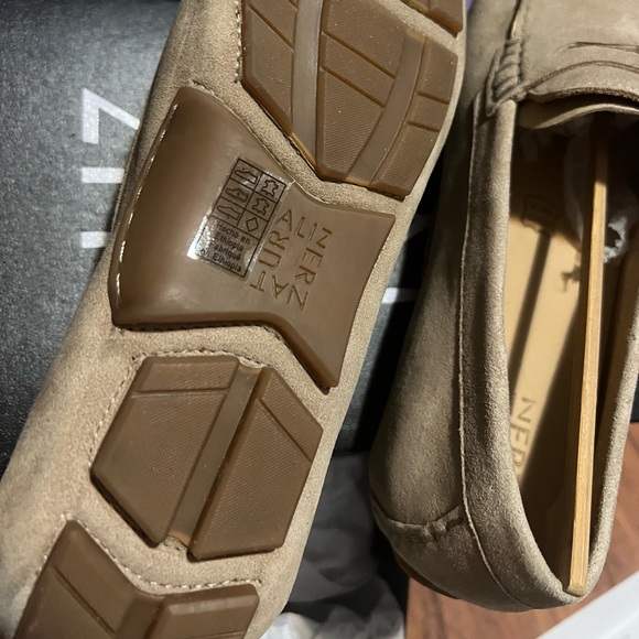 Suede Loafer - Picture 4 of 5